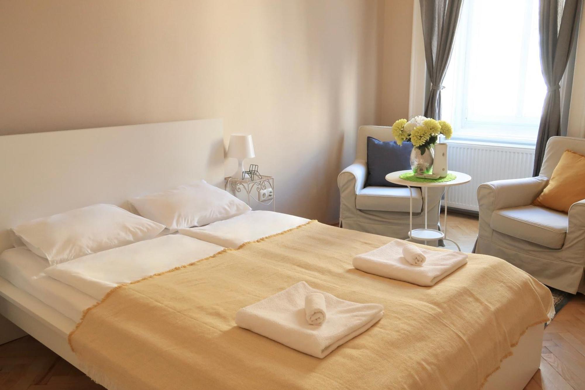 Budapest Palace Apartment - Palace District - Downtown Екстериор снимка